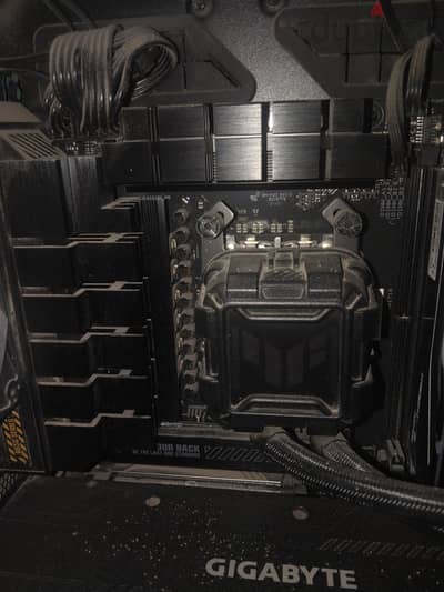 AMD Ryzen 9 7950x + MB Asus Tuf Gaming b650-E wifi