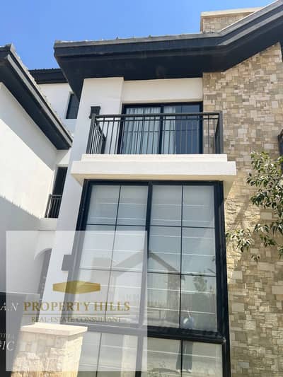 Villa for sale in the gathering, ready for immediate delivery. These photos are real, with a down payment of only 10% and the rest over 8 years.