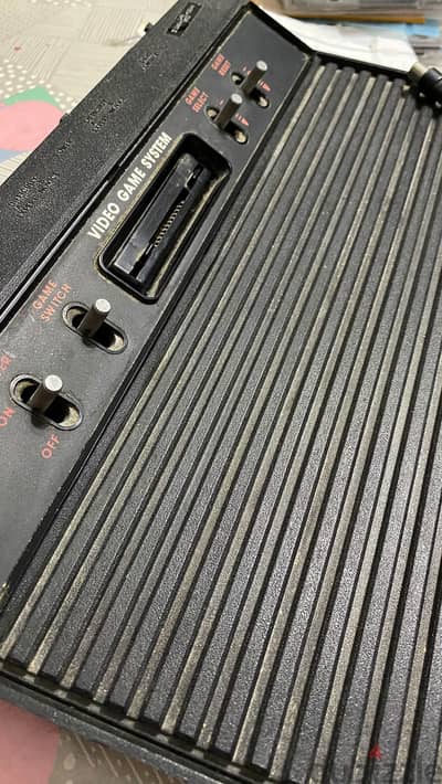 جهاز أتاري Atari 2600 كلاسيك مع 2 جويستيك أصلي