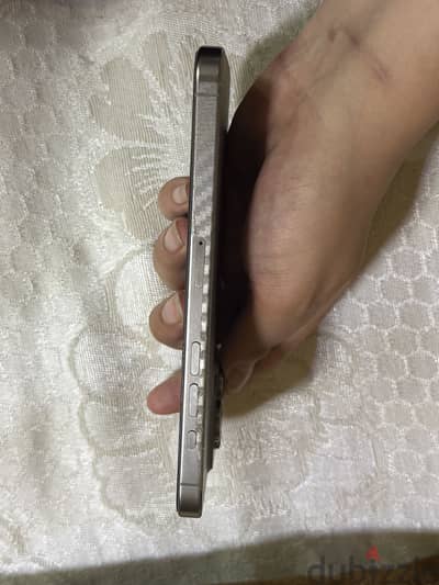 Apple - iPhone 15 Pro Max Apple - iPhone 15 Pro Max