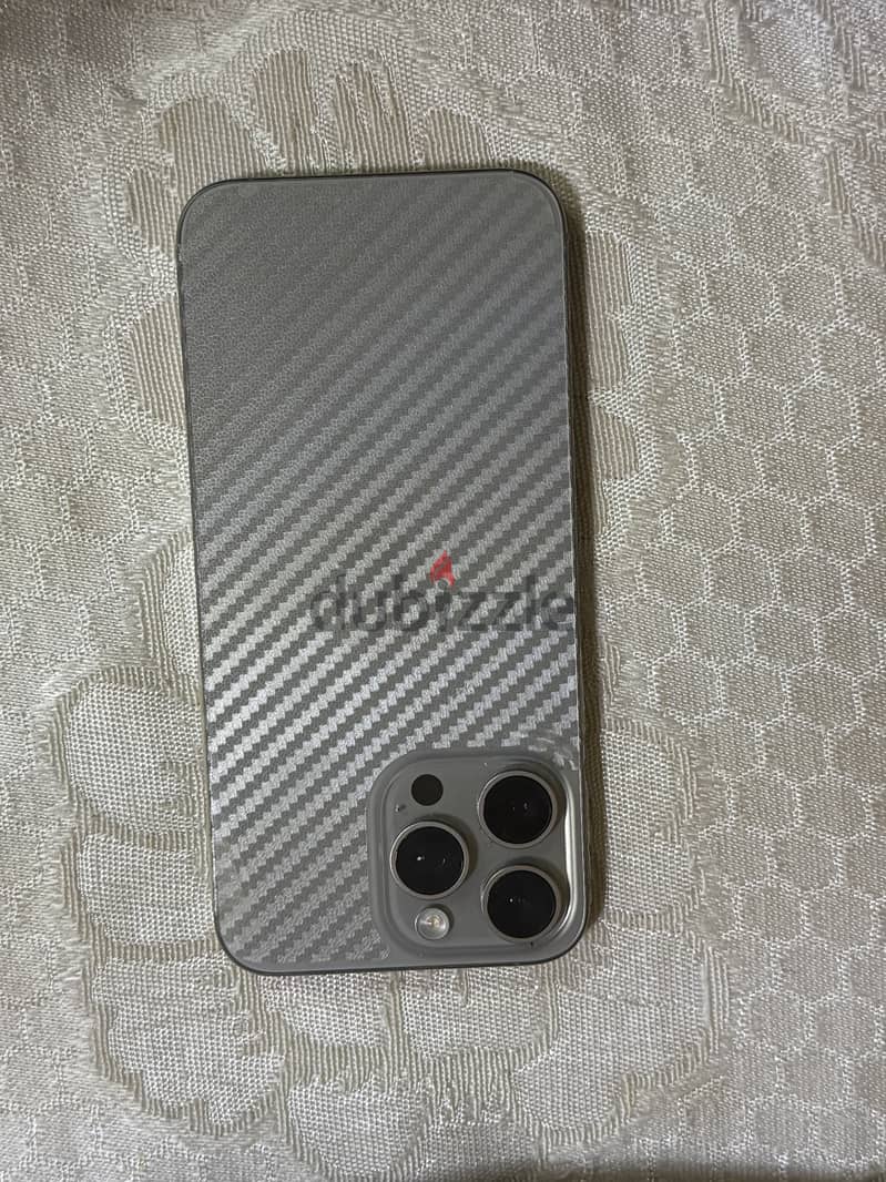 Apple - iPhone 15 Pro Max 4