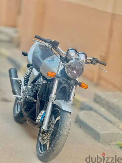 هوندا 400