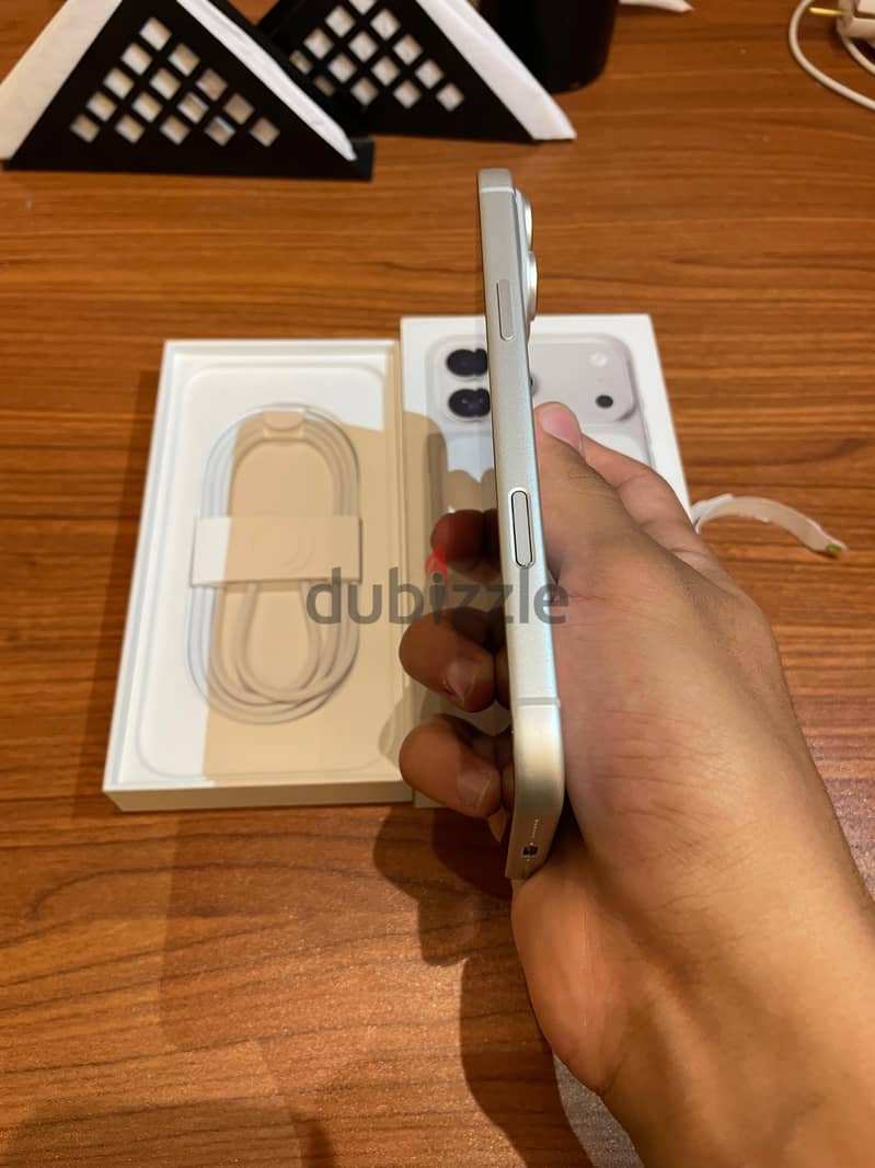 Apple - iPhone 17 Pro Max Silver 256GB 6