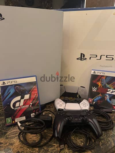 بلايستيشن 5  cd edition مستعمل 2controler