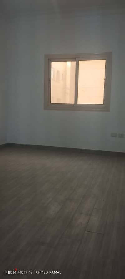 FOR RENT – APARTMENT IN SOUTH ACADEMY A
