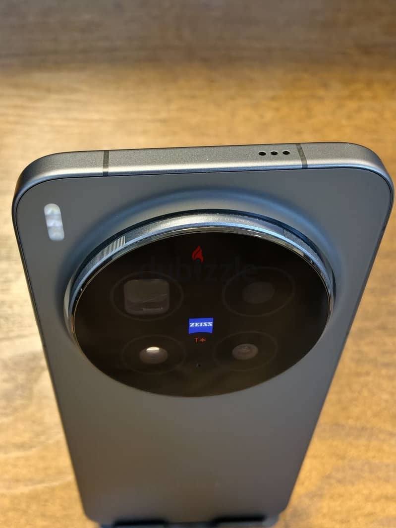 Vivo X300 Pro 5