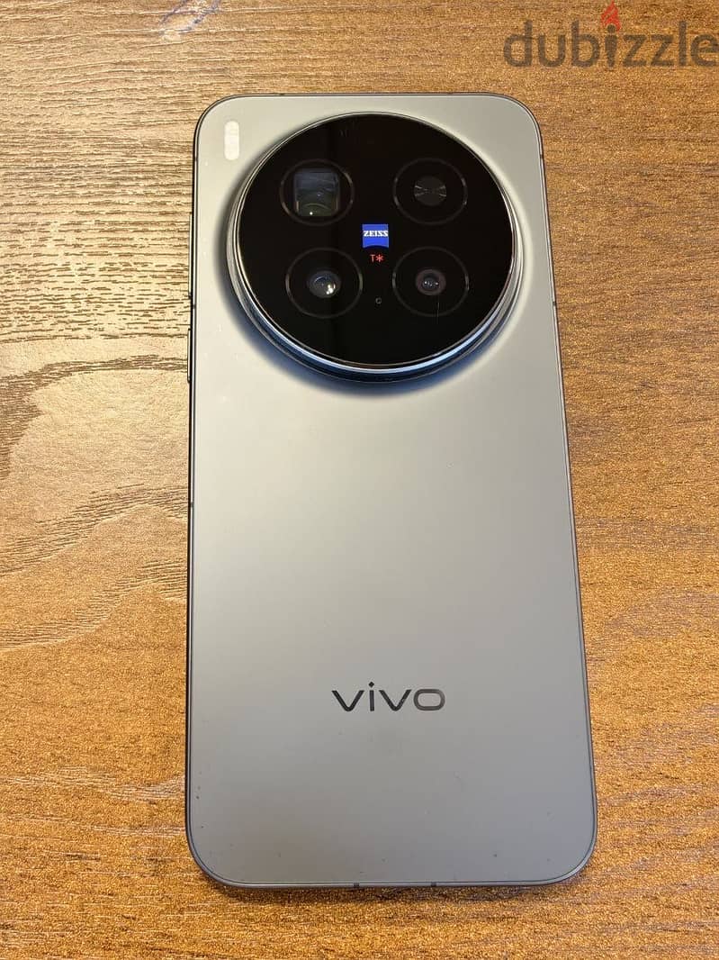 Vivo X300 Pro 6
