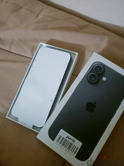 Apple - iPhone 16