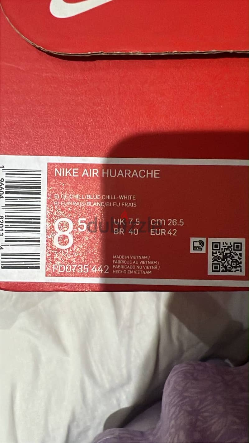 New Armani jeans $ new Nike 3