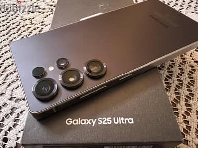 Samsung S25 Ultra black asnew