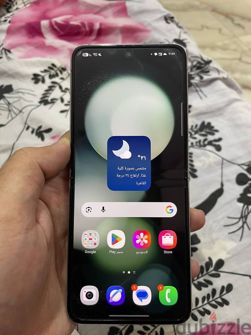 Samsung galaxy Z Flip 5 1