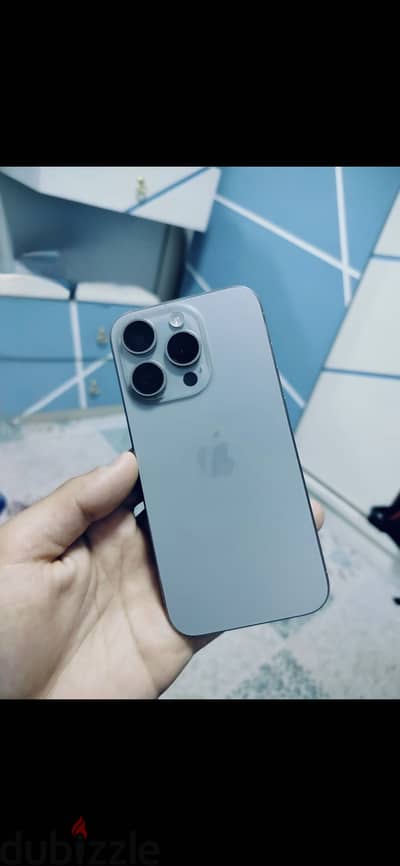 آبل - آيفون 15 برو