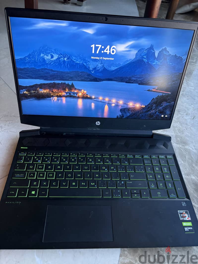Hp pavilion 15 like new 3