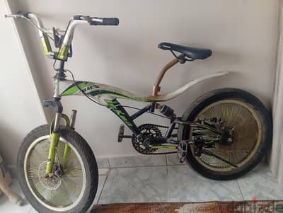 عجله BMX للبيع مقاس 26