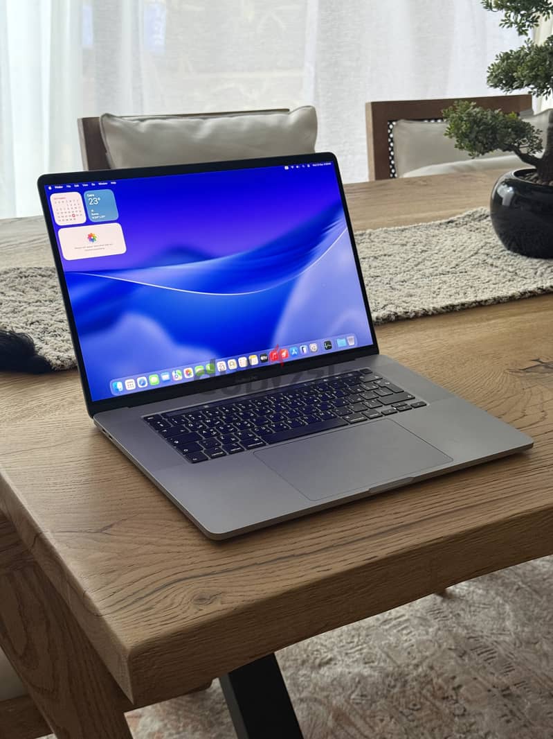 MacBook Pro 16” 2019 i9 1TB 3