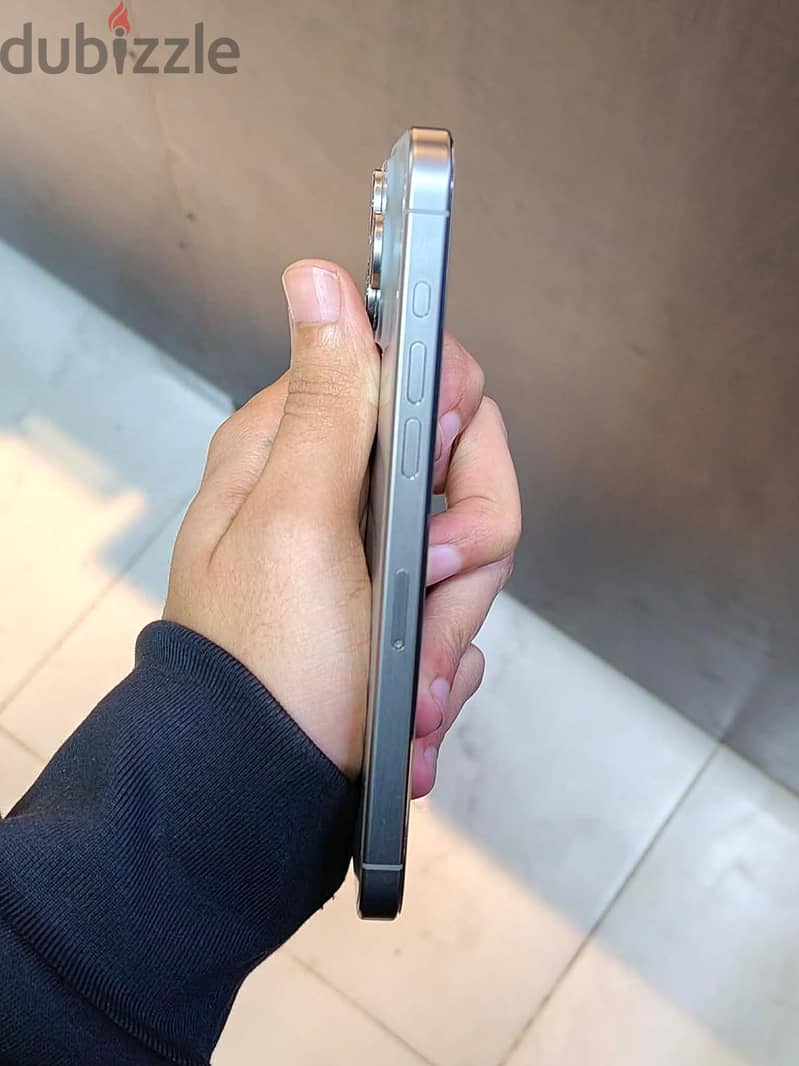 Apple - iPhone 15 Pro Max 4