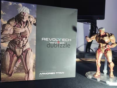 Armored titan العملاق المدرع