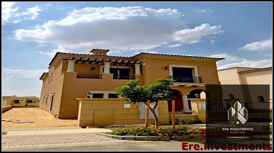 Standalone unit for sale in City Gate Qatari Diar, Golden Square - at the lowest price in the market, in a prime location overlooking the landscape,