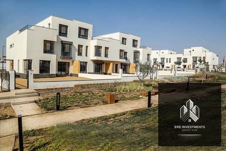 Twin house 400m for sale, immediate delivery, with a landscape view in Sodic Villette Compound, Fifth Settlement Twin house 400m for sale, immediate delivery, with a landscape view in Sodic Villette Compound, Fifth Settlement