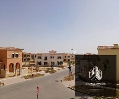 Town house villa for sale at the best price in market and ready to move in City Gate Compound New Cairo