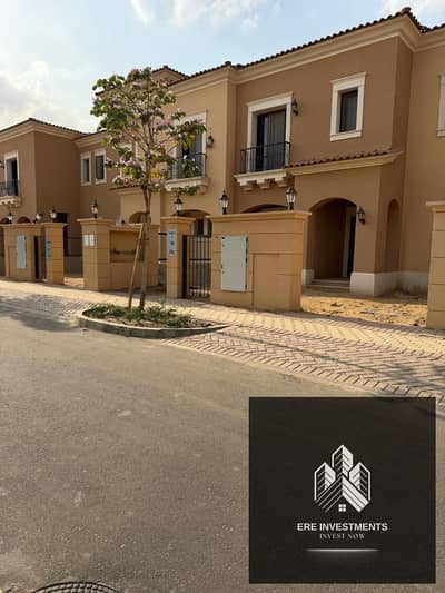 Town house villa for sale at the lowest price | Overlooking Greenery in City Gate Compound New Cairo