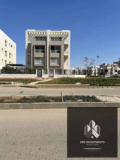 شقة للبيع باقل سعر في الماركت بموقع متميز جدا في كمبوند هايد بارك التجمع الخامس Hyde Park New Cairo