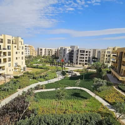 شقه بمساحه ١٢٢ متر بتصميم مميز فى كلوب ريزيدنس بمشروع أو ويست باقل سعر ريسيل تشطيب كامل