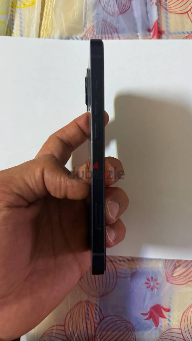 Apple - iPhone 13 2