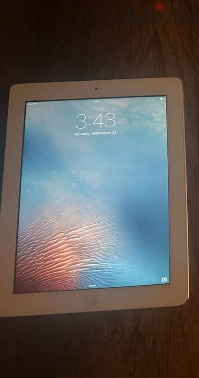 iPad 2 with box perfect condition