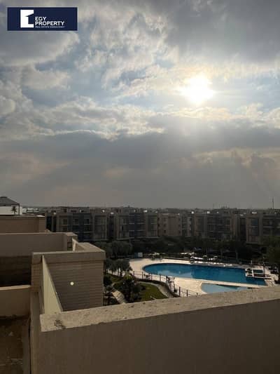 بنتهاوس للبيع استلام فوري بحمام سباحة خاص في جاليريا ريزيدنس  Galleria Residence