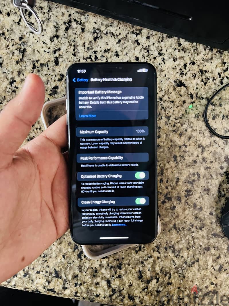 Apple - iPhone XS Max 7
