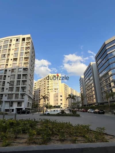 Studio for sale in Compound One Qatameya 78 meters semi-finished installments at a special price and excellent internal distribution