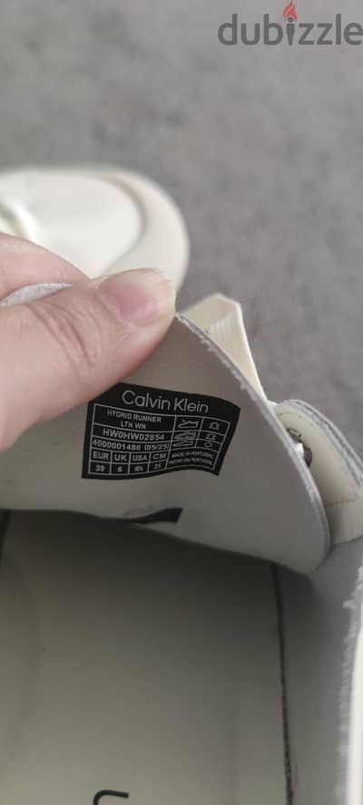 شوز حريمي Calvin Klein