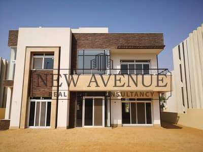 Standalone Villa for sale at Cairo festival city compound cfc Phase Oriana 3/4 finishing very prime location with very attractive price Ready to move
