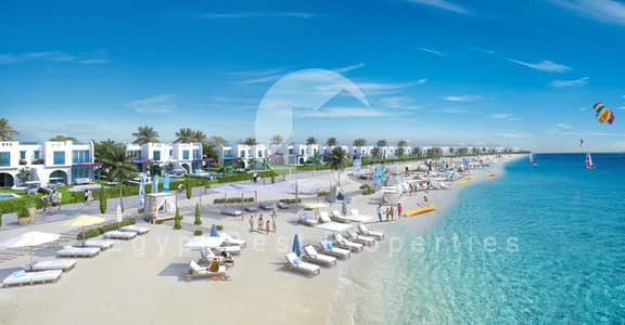 Direct Lagoon view Fully finished Downpayment and installments Town house for sale in Mountain view Lvls North coast
