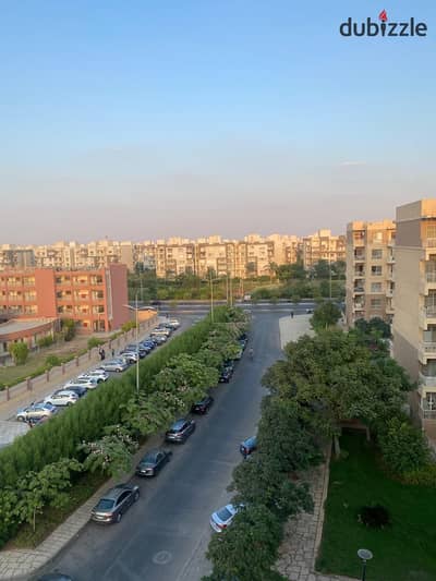 للايجار بمدينتي شقه 116 تشطيبات  الشركه موقع مميز وقريبه من الخدمات