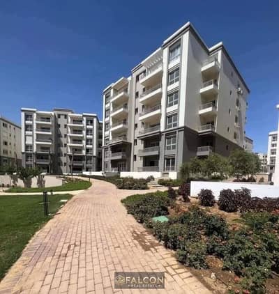 شقه كورنر باميز مناطق التجمع بمقدم 500.000 مع هايد بارك قسط NEW CAIRO - HYDE PARK