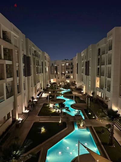 An apartment in a prime location in Sheraton, in front of City Centre almaza a few minutes from Cairo Airport, fully finished with ultra super luxury