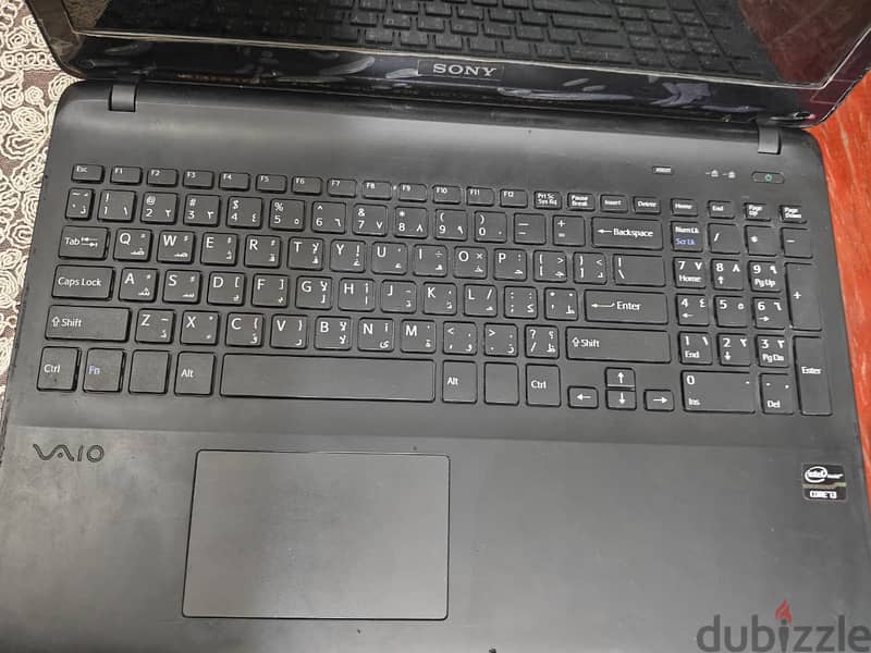 Sony VAIO laptops with 5th-generation Intel Core i3 4