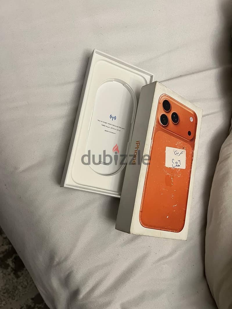Apple - iPhone 17 Pro Max 3