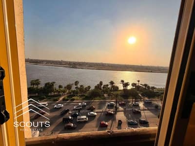شقىة للبيع في المعادي عالكورنيش فندقية بالكامل reve du nile مساحة مميزة برايم لوكيشن هيلتون المعادي استثمار حقيقي