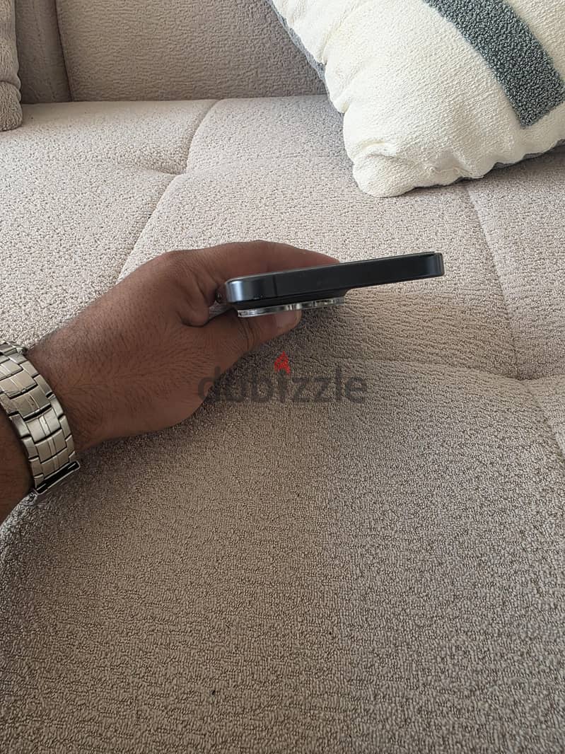 Apple - iPhone 15 Pro Max 2