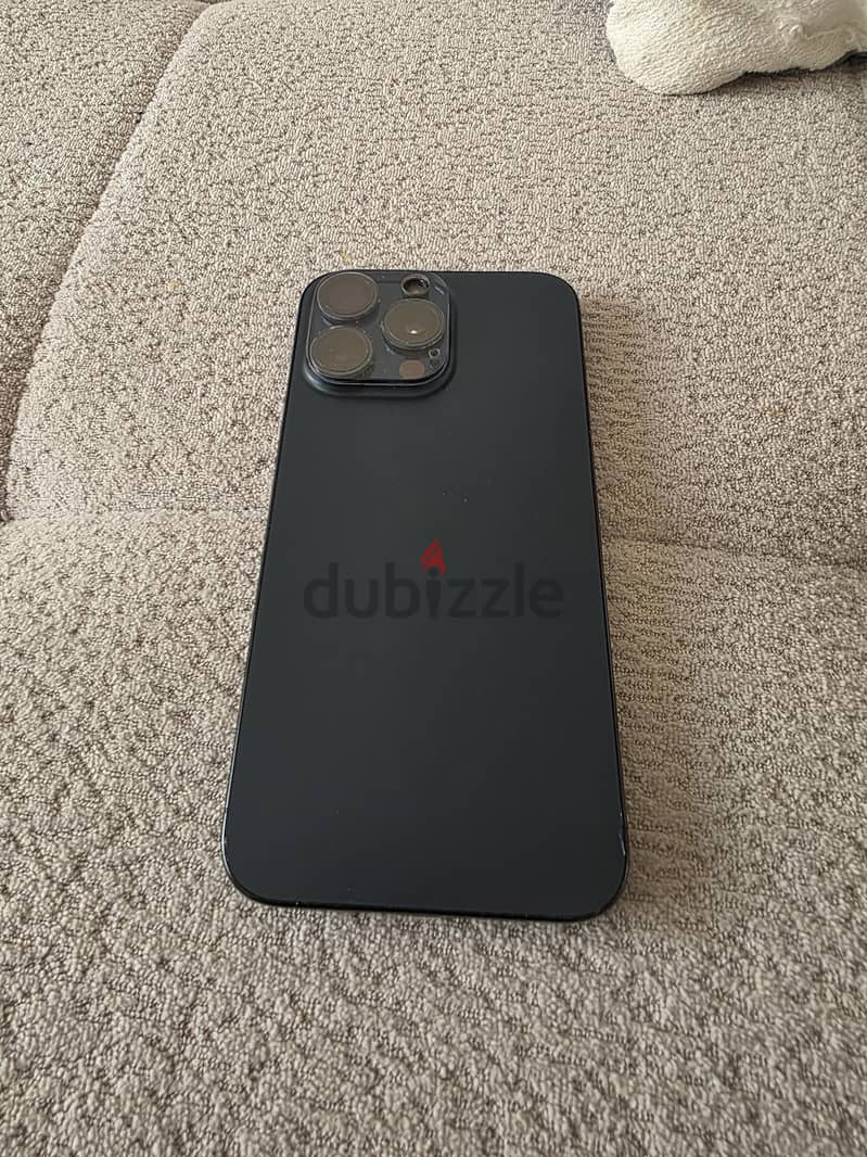 Apple - iPhone 15 Pro Max 4