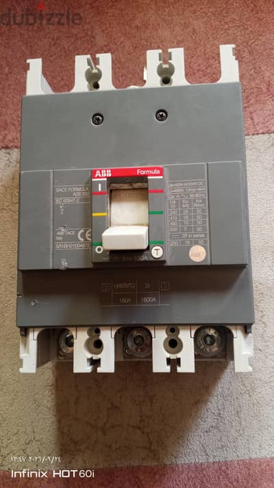 مفتاح قاطع عمومي ABB مولدد 160 أمبير 3 فاز إيطالي أصلي