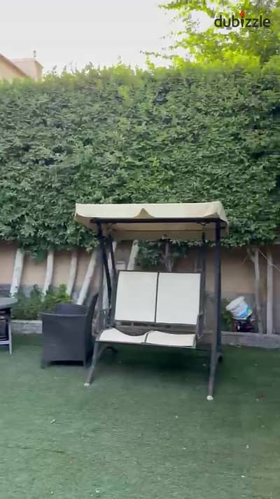 Townhouse for Sale in Hadayek Al Mohandeseen Sheikh Zayed – Fully Equipped Kitchen