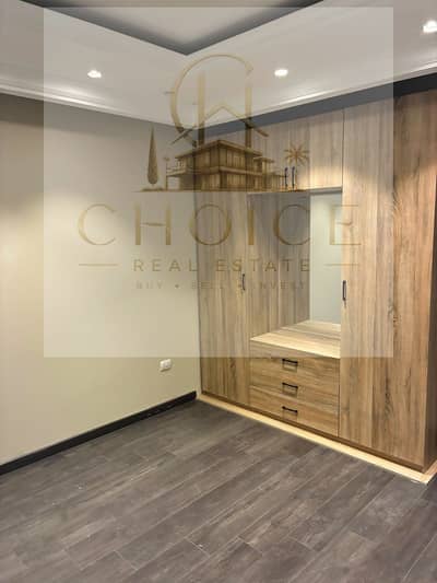 Penthouse Fully Finished With Kitchen , Dressing and ACS Under Market Price in Eastown , Landscape View , Direct From Owner