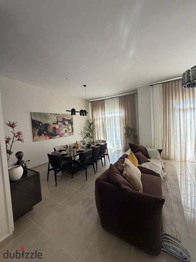 Apartment Ready to move, fully finished, prime location View on Landscape in sodic east compound, minutes to Cairo Airport and the Suez Road