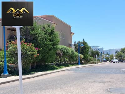 اقل سعر شاليه للبيع فيو بحر استلام فوري بالفرش و الاجهزه و التكييفات فى ماونتن فيو الساحل الشمالي راس الحكمه فى مرحلة الدبلو + فيو بحر رائع +بحري صريح