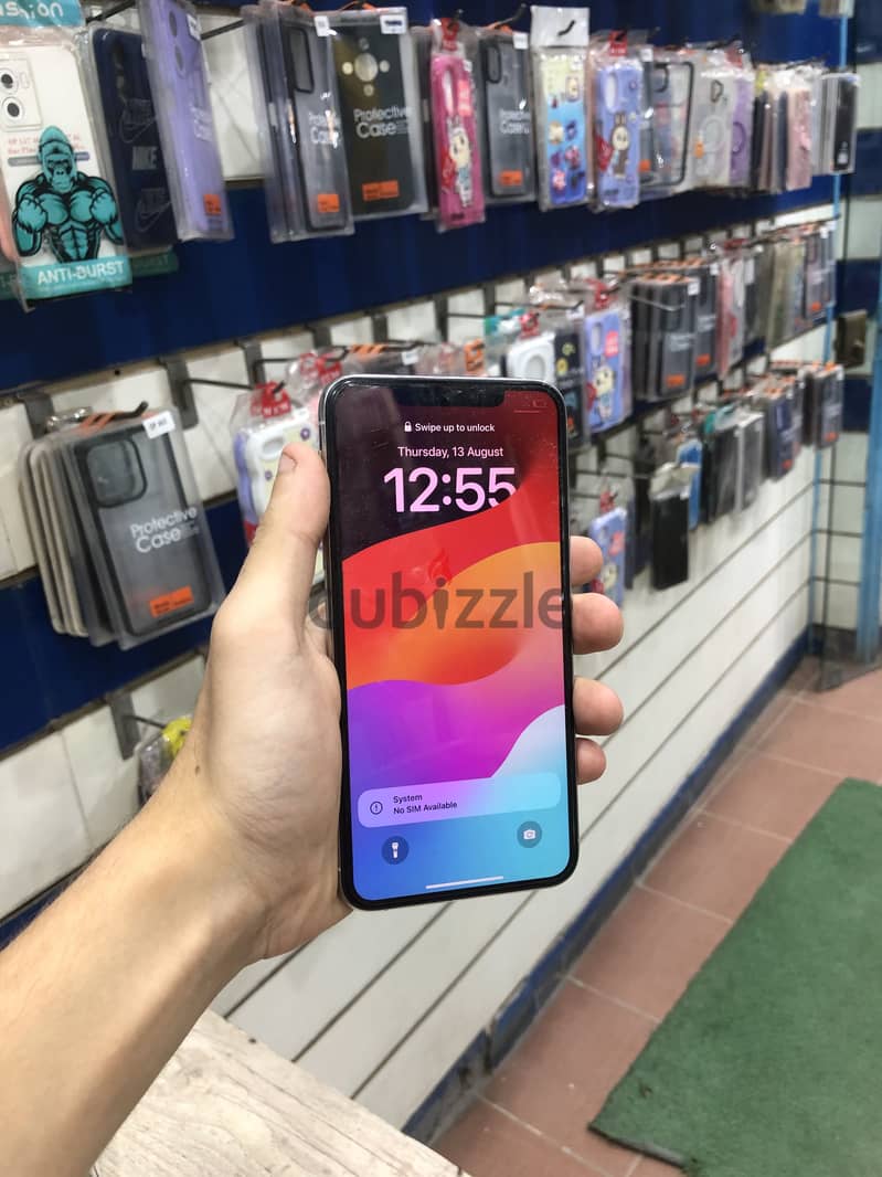 Apple - iPhone 11 Pro Max 1