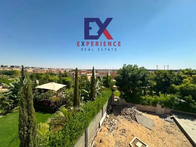 Immediate delivery villa in a prime location in Fifth Settlement, within a highly prestigious compound, conveniently located next to Mivida, Palm Hills, and SODIC.